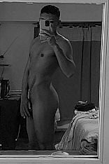 Ellier Escort Masculino