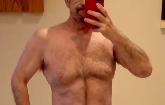 Frank Escort Masculino