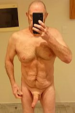 Frank Escort Masculino