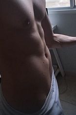 Lucifer Escort Masculino