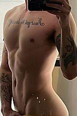 Valentín Male Escort