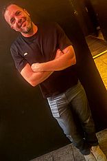 Brandon Masajista masculino