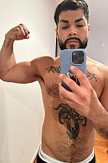 Foto #2 de Lucas Perry