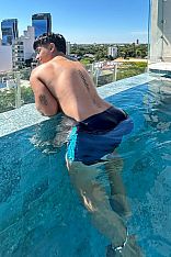 Photo #5 of Tu Morenito Hot