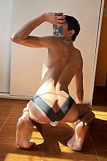 Ángel S. Acompañante masculino