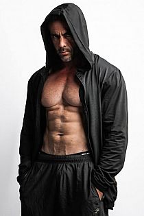 Resiliente Escort Masculino