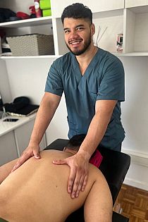 Pinto Masaje Masajista masculino