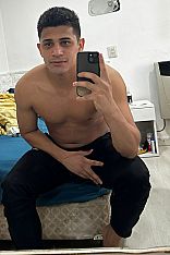 Photo #6 of Matías H.