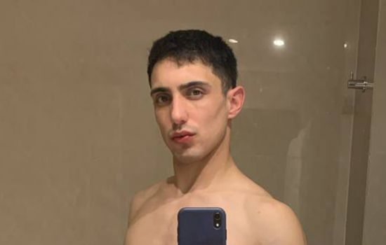 Thomy F. Pe Male Escort