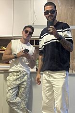 Foto #2 de Two Guys