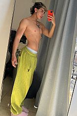 Tom Varese Escort Masculino