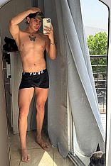 Foto #4 de Tom Varese