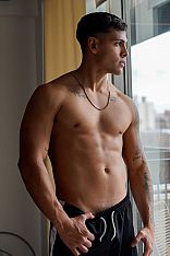 Photo #11 of Tomy King