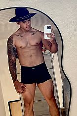 Photo #7 of Tomy King