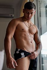 Photo #8 of Tomy King