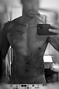 Eze Hot Escort Masculino