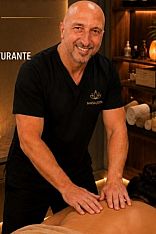 El Tano Male Masseur