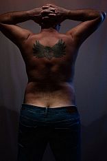 El Tano Male Masseur