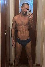 Ema Escort Masculino