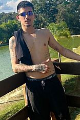 Igor Escort Masculino