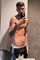 Photo #1 of Yuri Oliver