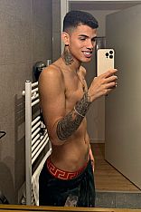 Photo #12 of Yuri Oliver