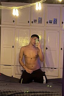 Nahuel Male Escort