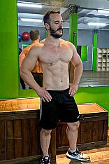 Paul Male Escort