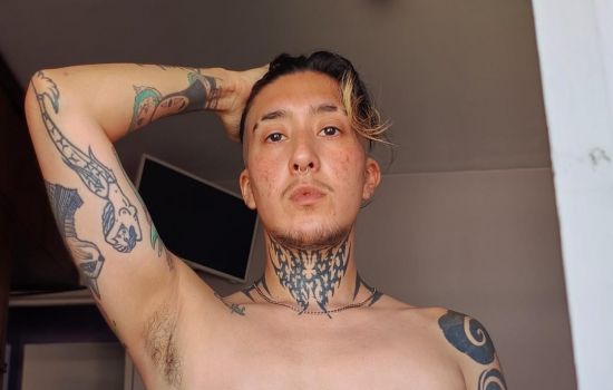 Luriel Trans Male Escort