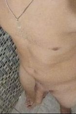Photo #3 of Alexis