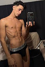 Foto #21 de Lauti Saint