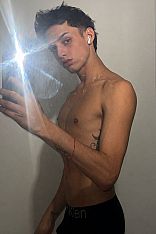 Foto #6 de Lauti Saint