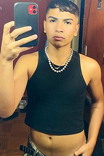 Uziel Male Escort
