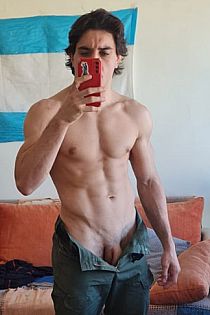Lorenzo Male Escort