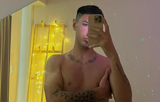 Maxi Male Escort