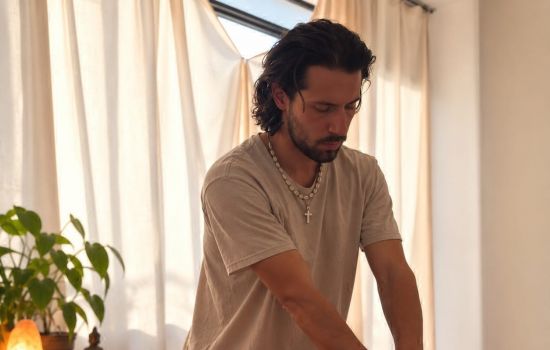 Erosen Male Masseur