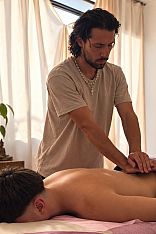 Erosen Masajista masculino