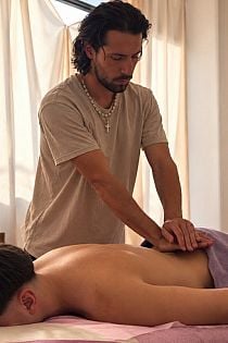 Erosen Masajista masculino