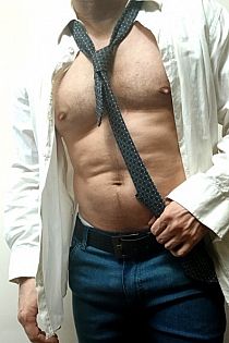 Brandon Masajista masculino