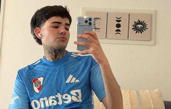 Adrián 20  x 5 Escort Masculino