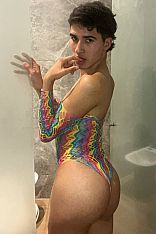 Photo #3 of Elías