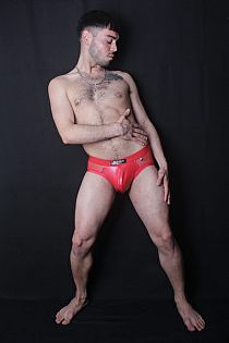 Emiliano 21 x 5 Escort Masculino