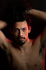 Photo #31 of Ángel