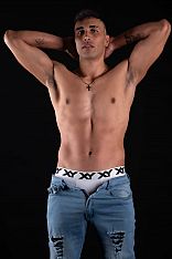 Ked Rich Escort Masculino