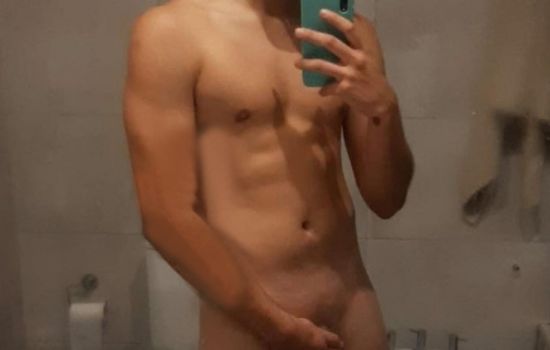 Tomás Escort Masculino