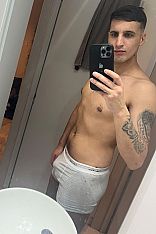 Photo #4 of Giovanni