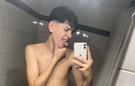 Amaro Male Escort
