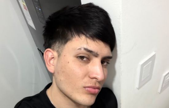 Cris Male Escort