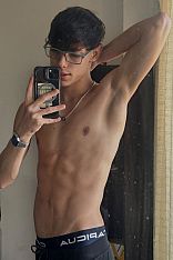 Foto #7 de Toni Twink