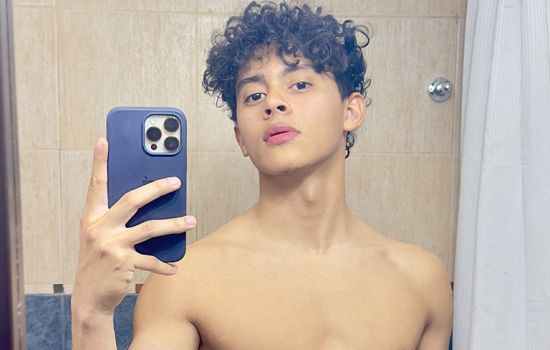 Rulos Escort Masculino